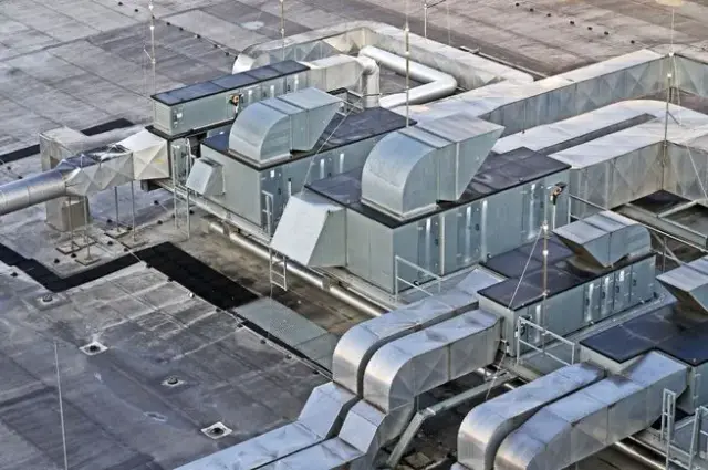 Commercial rooftop duct system cleaned by M&H